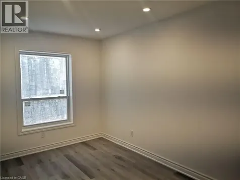 388 Barton Street Hamilton ON L8L 2Y3