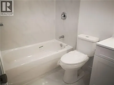 388 Barton Street Hamilton ON L8L 2Y3