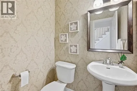 2420 Ravinebrook Crescent Oakville ON L6H 6Y2