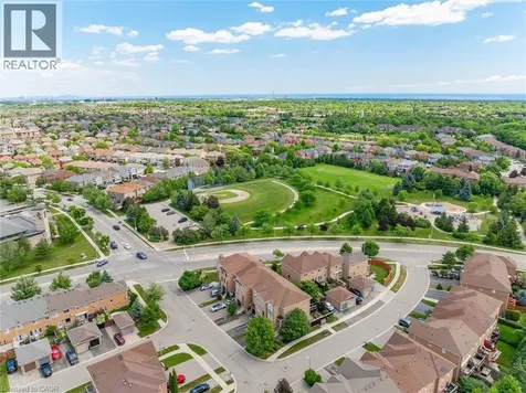 2420 Ravinebrook Crescent Oakville ON L6H 6Y2