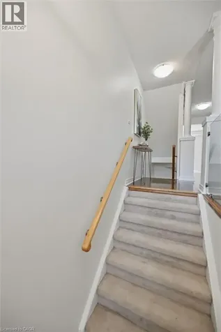 2420 Ravinebrook Crescent Oakville ON L6H 6Y2
