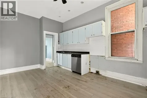 86 Sherman Avenue North Hamilton ON L8L 6M4