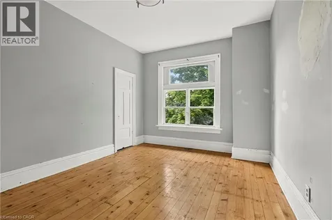 86 Sherman Avenue North Hamilton ON L8L 6M4