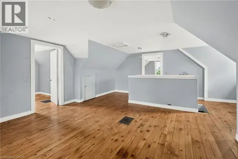 86 Sherman Avenue North Hamilton ON L8L 6M4