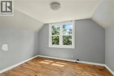 86 Sherman Avenue North Hamilton ON L8L 6M4