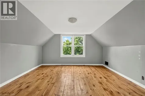 86 Sherman Avenue North Hamilton ON L8L 6M4