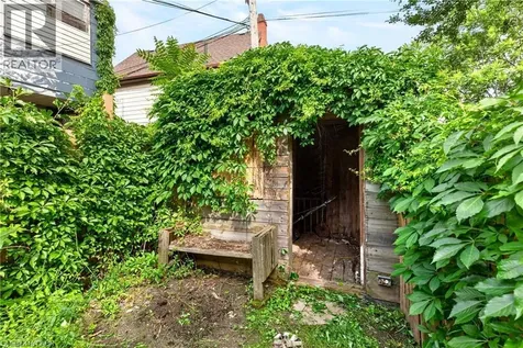 86 Sherman Avenue North Hamilton ON L8L 6M4