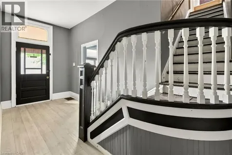 86 Sherman Avenue North Hamilton ON L8L 6M4