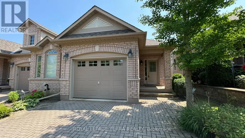 13 Montebello Terrace New Tecumseth ON L9R 2H4