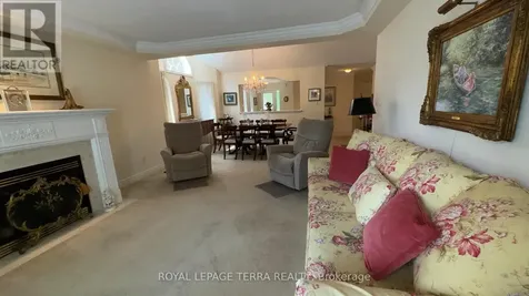 13 Montebello Terrace New Tecumseth ON L9R 2H4