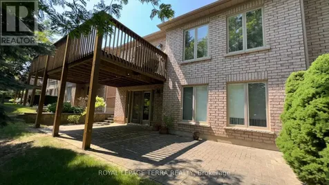 13 Montebello Terrace New Tecumseth ON L9R 2H4