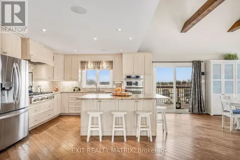 3139 Birchgrove Road Ottawa ON K4C 1E5