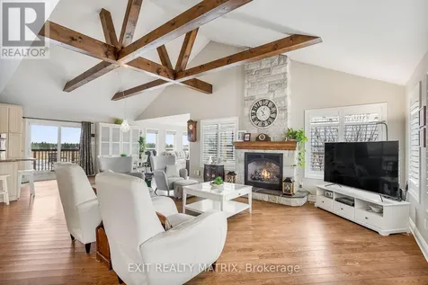 3139 Birchgrove Road Ottawa ON K4C 1E5
