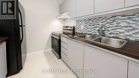 270 Brittany Drive Ottawa ON K1K 4M3