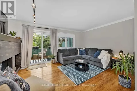215 Booth Street Ottawa ON K1R 7V4