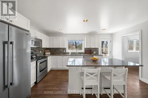 1081 Boucher Crescent Ottawa ON K4M 1B3