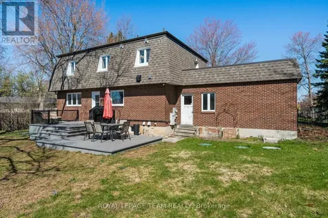 1081 Boucher Crescent Ottawa ON K4M 1B3
