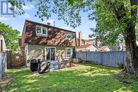 1082 Taffy Lane Ottawa ON K1C 1Y5