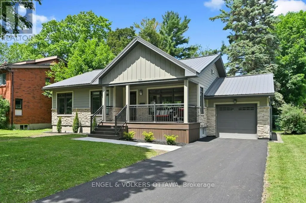 580 Thessaly Circle Ottawa ON K1H 5W5
