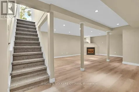 580 Thessaly Circle Ottawa ON K1H 5W5