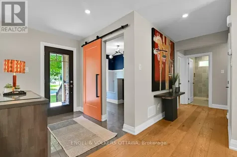 580 Thessaly Circle Ottawa ON K1H 5W5