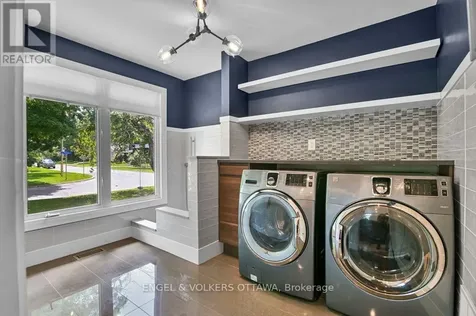 580 Thessaly Circle Ottawa ON K1H 5W5