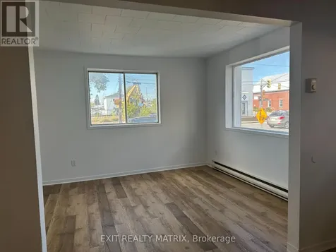 696 Principale Street Casselman ON K0A 1M0