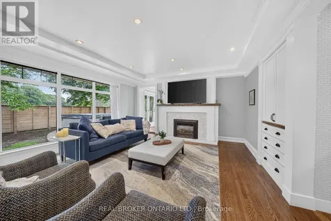 760 Kingsway Drive Burlington (lasalle) ON L7T 3H4