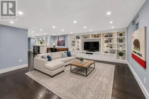 760 Kingsway Drive Burlington (lasalle) ON L7T 3H4