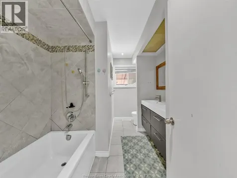2450 Academy Drive Windsor ON N9E 2G6