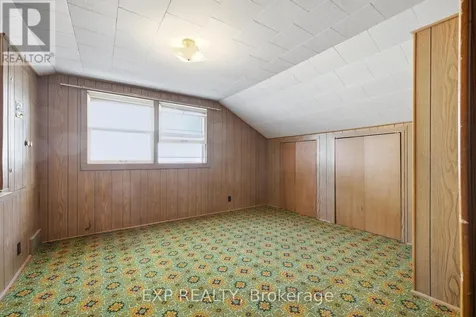 223 River Road East Kitchener ON N2B 2G9