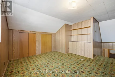 223 River Road East Kitchener ON N2B 2G9