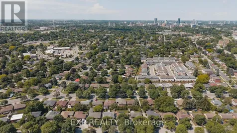 223 River Road East Kitchener ON N2B 2G9