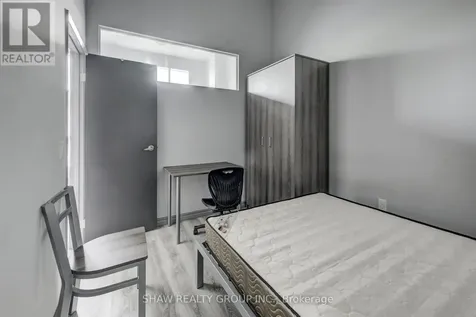 275 Larch Street Waterloo ON N2L 3R2