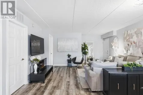 1483 Maple Avenue Milton (de Dempsey) ON L9T 0B6