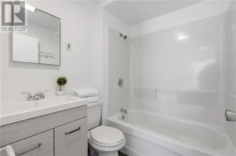913 Miller Street Greater Sudbury ON P3A 2W9