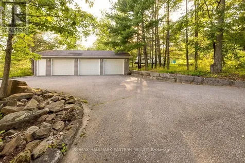 15 Oakridge Drive North Kawartha ON K0L 3E0