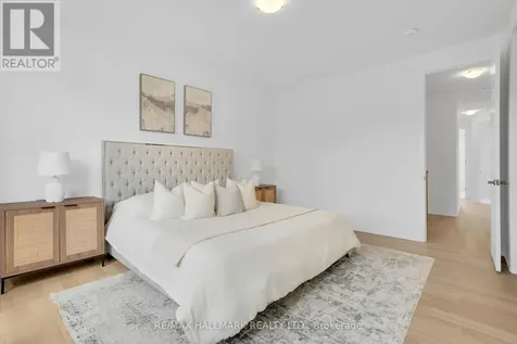 16 Foxley Heights Barrie ON L9J 1A6