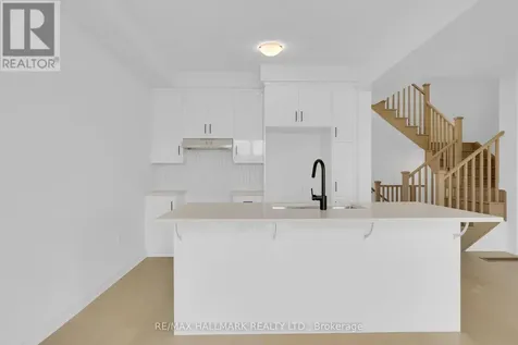 15 Foxley Heights Barrie ON L9J 1A6