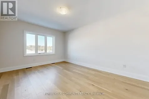 44 Schmeltzer Crescent Richmond Hill ON L4E 1A2