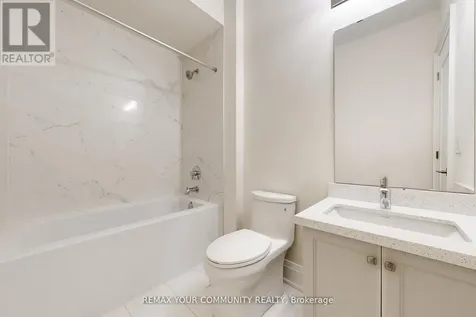 44 Schmeltzer Crescent Richmond Hill ON L4E 1A2
