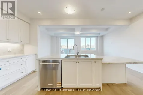 44 Schmeltzer Crescent Richmond Hill ON L4E 1A2