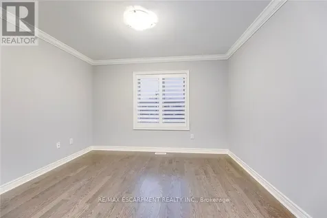 3087 Eberly Woods Drive Oakville (go Glenorchy) ON L6M 0T7