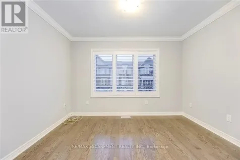 3087 Eberly Woods Drive Oakville (go Glenorchy) ON L6M 0T7