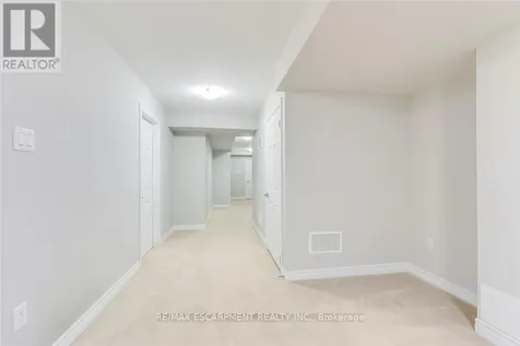 3087 Eberly Woods Drive Oakville (go Glenorchy) ON L6M 0T7