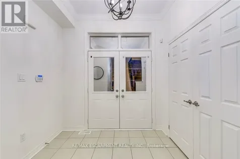 3087 Eberly Woods Drive Oakville (go Glenorchy) ON L6M 0T7