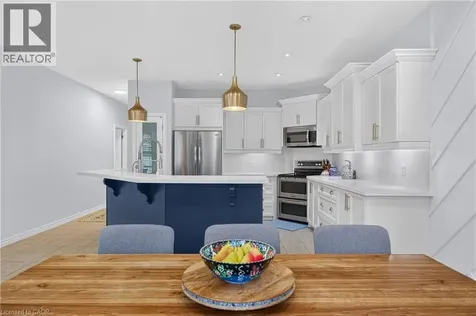 16 Gouda Place Cambridge ON N1P 0B1