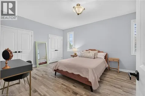 16 Gouda Place Cambridge ON N1P 0B1