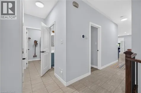 16 Gouda Place Cambridge ON N1P 0B1