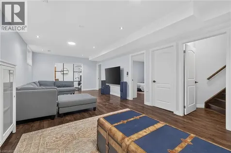 16 Gouda Place Cambridge ON N1P 0B1